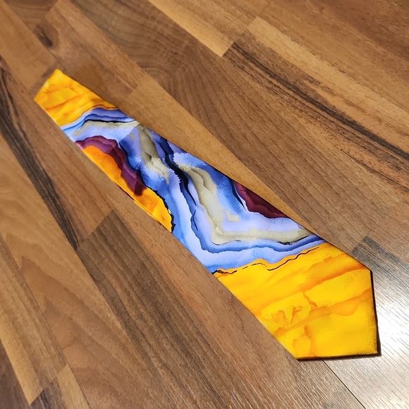 Jerry Garcia Men's Necktie Blue Yellow 100% Silk Liquid Torso Collection 53 - Picture 9 of 9